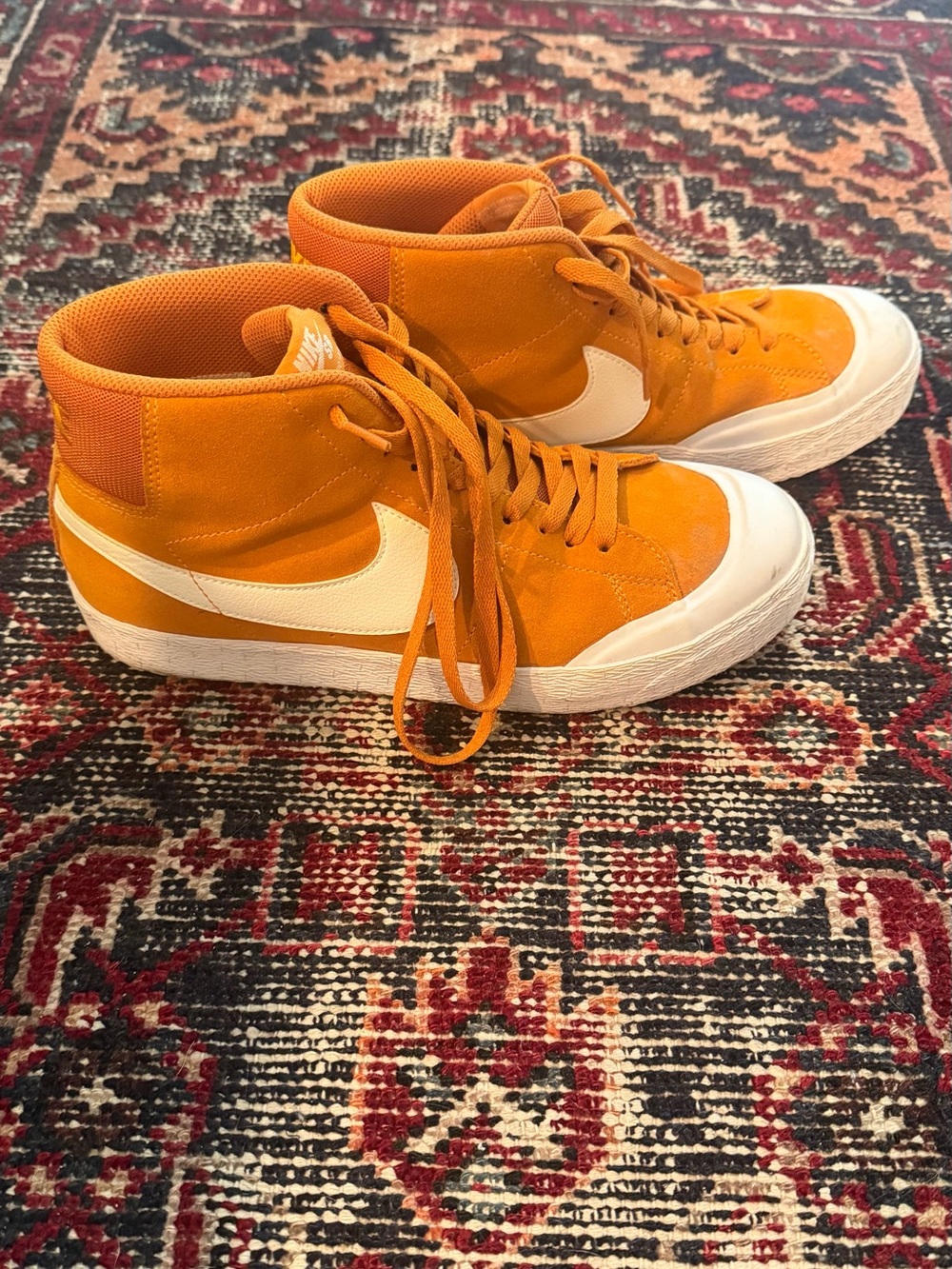 Nike SBs Mustard Yellow (off yellow) Suede High-Top Sneakers